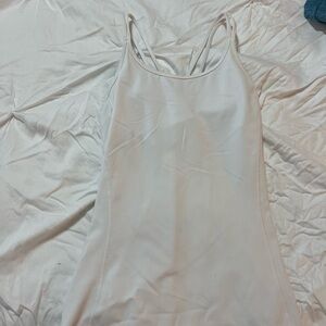 White lululemon tank